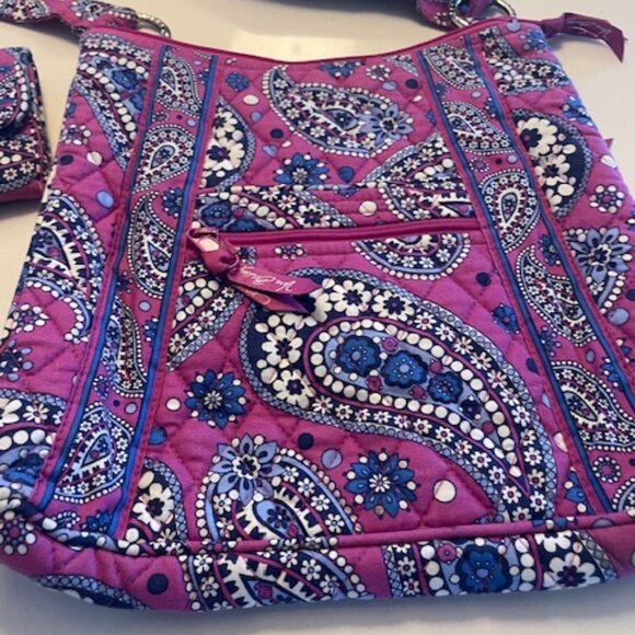 VERA BRADLEY PAISLEY BOYSENBERRY HIPSTER CROSSBODY PURSE & WALLET 2 Piece Set - Picture 2 of 7